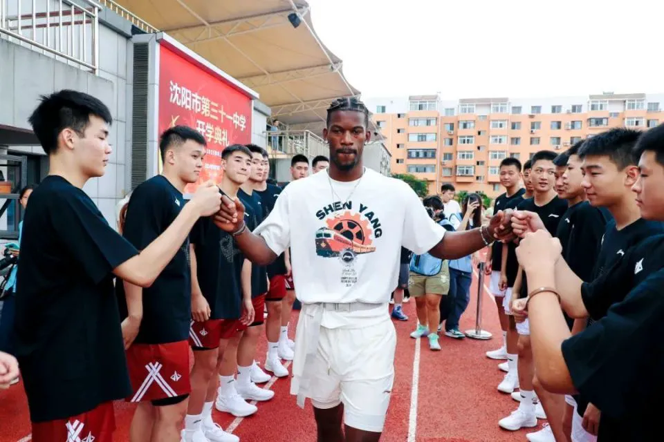 如何通过模拟比赛提升团队协作能力_0